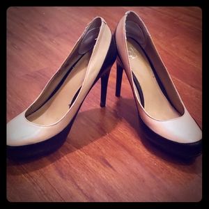 ANN TAYLORS HIGH HEELS for Women.